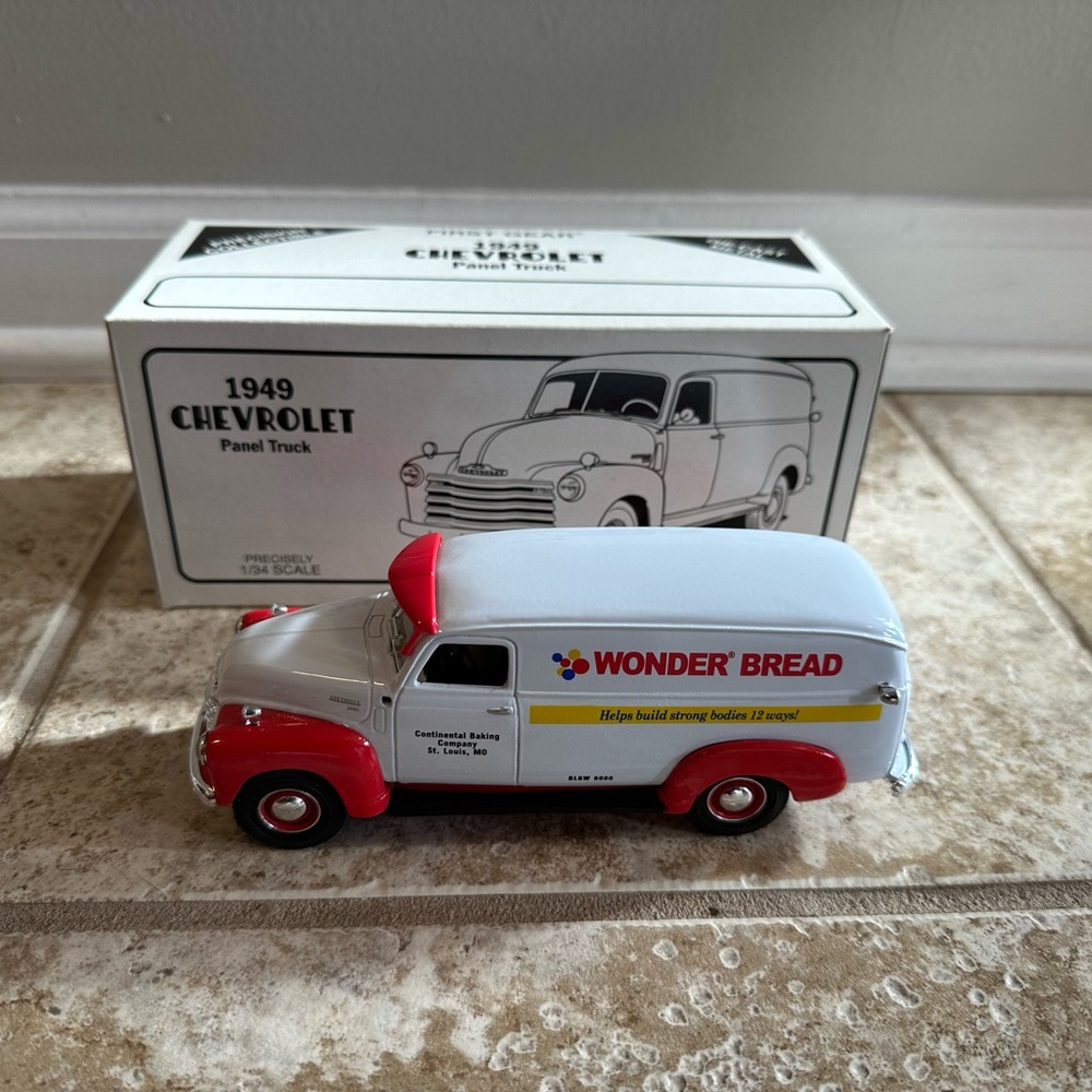 1949 Chevrolet Panel Truck - Wonder Bread - New in Box